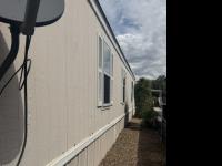 2000 Fleetwood LKPOIN Manufactured Home