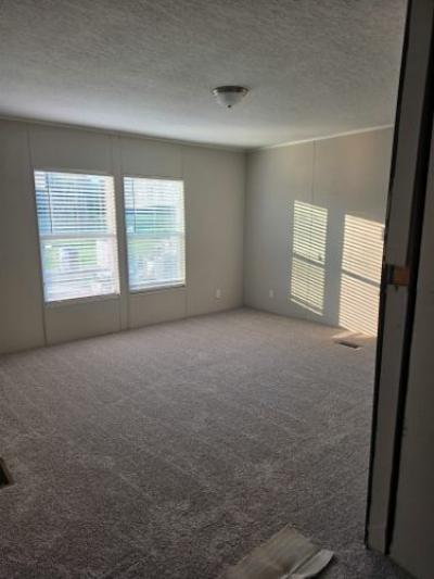 Photo 3 of 15 of home located at 16071 Old Greensboro Road Moundville, AL 35474