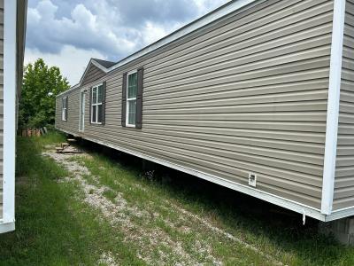 Photo 3 of 16 of home located at 69 Jackson Park Ave Buckhannon, WV 26201