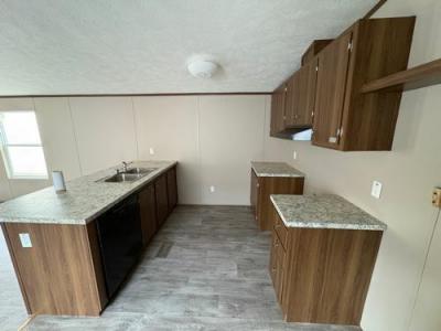 Photo 4 of 11 of home located at 3715 Lexington Rd Richmond, KY 40475