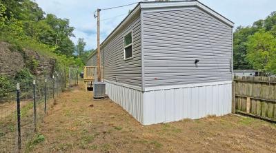 Photo 2 of 15 of home located at 112 Mckenzie Branch Road Flatgap, KY 41219