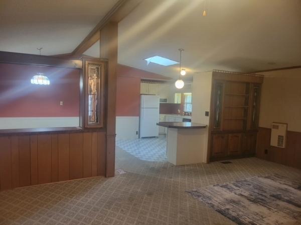 1988 Victorian 1V7522FR2AB1216 Mobile Home