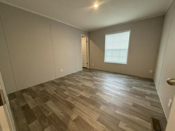 2022 Champion RFN2856907 Mobile Home