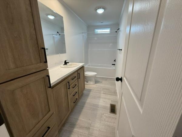 2026 Champion RAPF2848H32170 Mobile Home