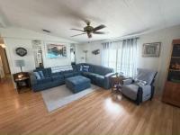 1985 Barrington Manufactured Home