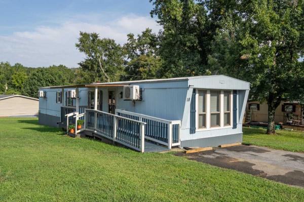 1982  Mobile Home For Sale