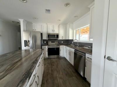 Mobile Home at 1605 Stifftail Duck Rd. Columbia, TN 38401