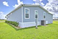 2025 Palm Harbor 26 340CS28563B  Home