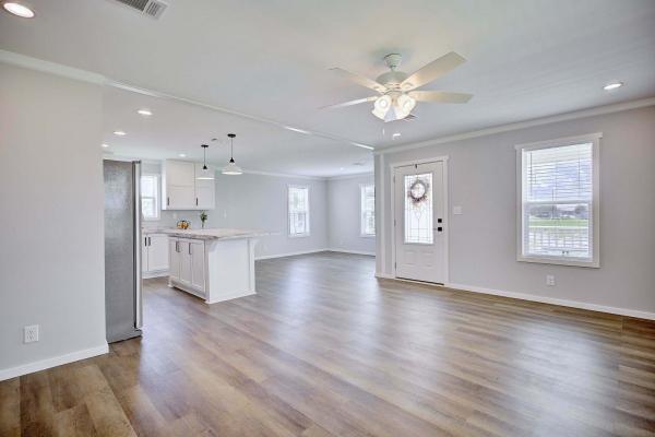 2025 Palm Harbor 29 340CS28563A  Home
