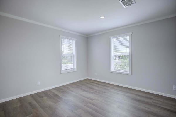 2025 Palm Harbor 29 340CS28563A  Home