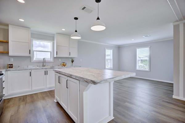 2025 Palm Harbor 29 340CS28563A  Home