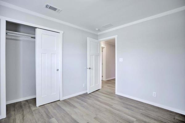2025 Palm Harbor 29 340CS28563A  Home