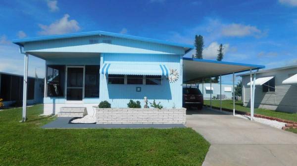 Photo 1 of 2 of home located at 6322 Tahitian Dr. Bradenton, FL 34207