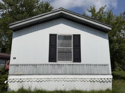 Mobile Home at 68 Melody Ln Apple Creek, OH 44606