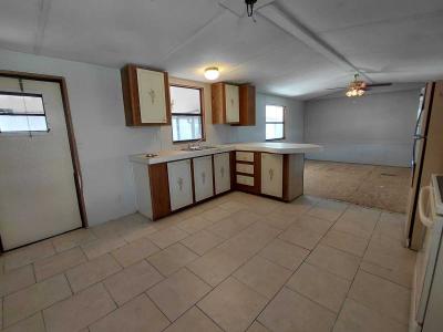 Photo 4 of 12 of home located at 1503 Saddle Trail Lakeland, FL 33815