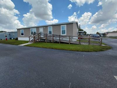 Photo 2 of 6 of home located at 1535 Spruce Drive Lakeland, FL 33815