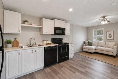 Photo 2 of 6 of home located at 10441 Sunny Meadows Blvd Tyler, TX 75708