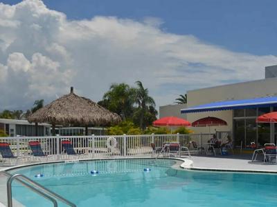 Mobile Home at 9 7th Street West Nokomis, FL 34275