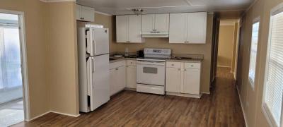 Photo 4 of 8 of home located at 12300 Seminole Blvd Largo, FL 33778
