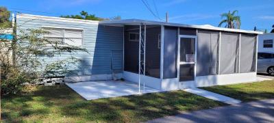 Photo 3 of 8 of home located at 12300 Seminole Blvd Largo, FL 33778