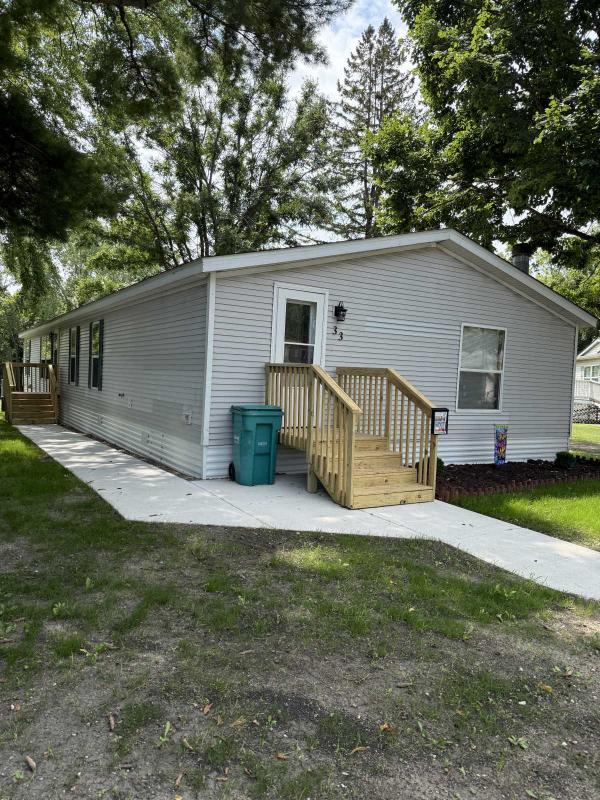 1999 Four Seasons  Mobile Home For Sale