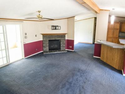 Photo 4 of 15 of home located at 1887 N Delsea Drive, Lot# 131 Vineland, NJ 08360