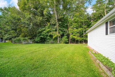 Photo 5 of 33 of home located at 800 Missouri River Dr. Adrian, MI 49221
