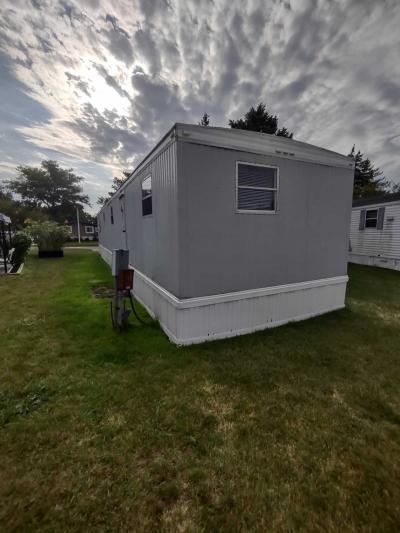 Photo 3 of 16 of home located at 316 Legrand Blvd, #177 White Lake, MI 48383