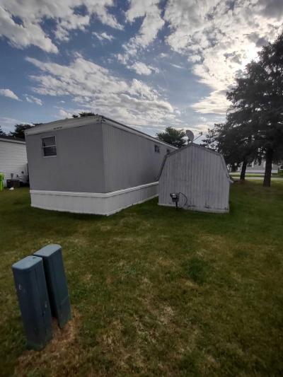 Photo 4 of 16 of home located at 316 Legrand Blvd, #177 White Lake, MI 48383