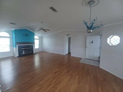 Photo 5 of 8 of home located at 3217 NW 64th St Coconut Creek, FL 33073