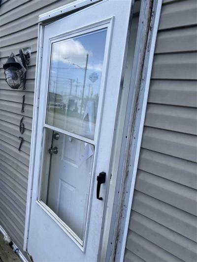 Photo 5 of 12 of home located at 1167 Sattley St. Decatur, IL 62526