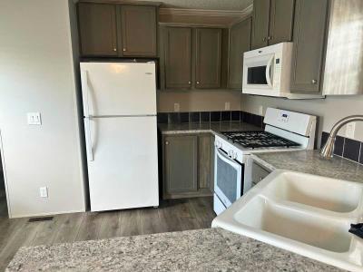 Photo 3 of 12 of home located at 339 Oakleaf Dr Saint Charles, MO 63301