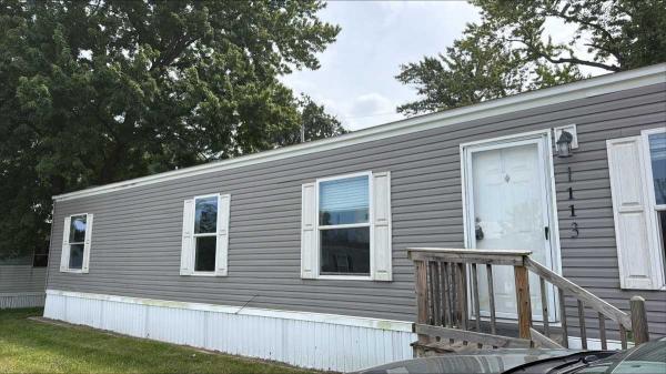 Photo 1 of 2 of home located at 1113 Illinois St Decatur, IL 62521