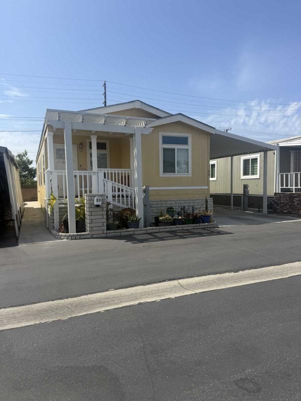 2019 Champion  Manufactured Home