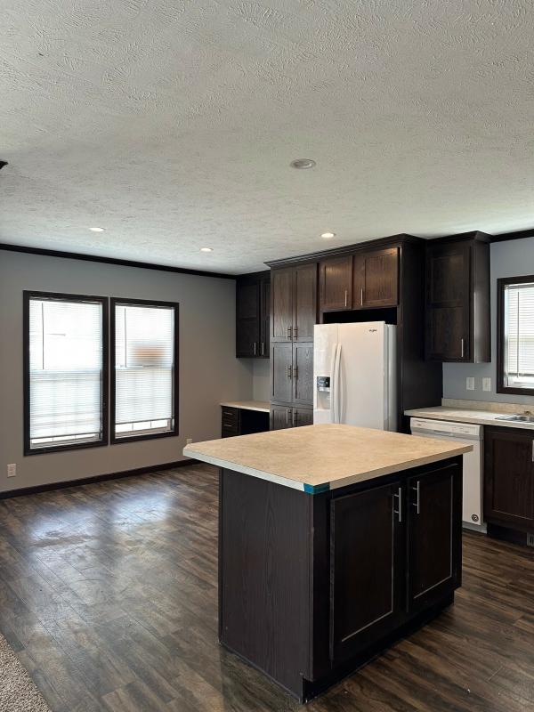 2020 Skyline FX2206 Mobile Home