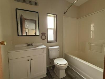 Photo 3 of 12 of home located at 953 Thomas J Drive Flint, MI 48506