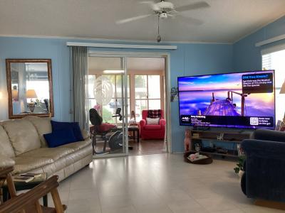 Photo 2 of 15 of home located at 903 52nd Avenue Terrace W Bradenton, FL 34207