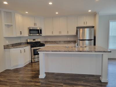 Photo 2 of 8 of home located at 238 Kelly Ct Highland, MI 48357