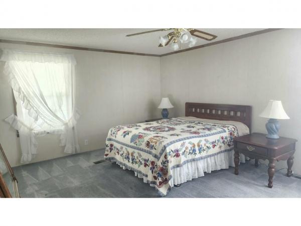 1995 Victorian Manufactured Home