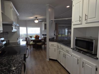 Photo 2 of 13 of home located at 172 Arianna Way Auburndale, FL 33823
