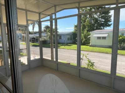 Photo 5 of 18 of home located at 7000 20th Street #966 Vero Beach, FL 32966