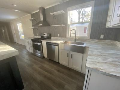 Photo 3 of 8 of home located at 14501 Trillium Circle Grand Haven, MI 49417