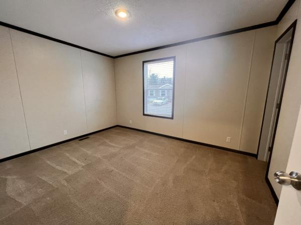 2019 Clayton 95SUN28523C Mobile Home