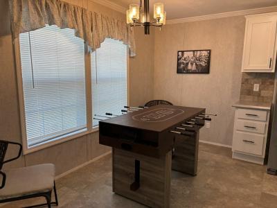 Photo 4 of 20 of home located at 576 Birchwood Dr. Lockport, NY 14094