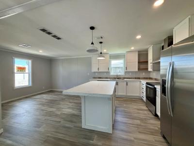 Photo 5 of 17 of home located at 2731 Pier Dr Ruskin, FL 33570