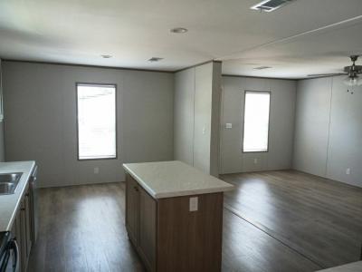 Photo 3 of 15 of home located at 5400 Collins Road, #152 Jacksonville, FL 32244