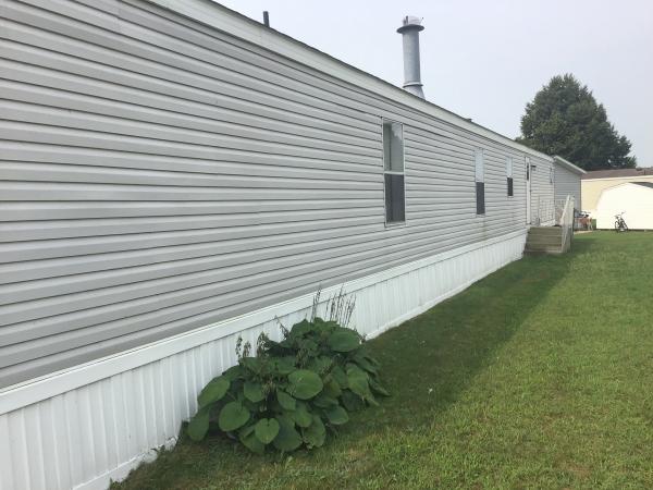 1993 Fairmont Mobile Home