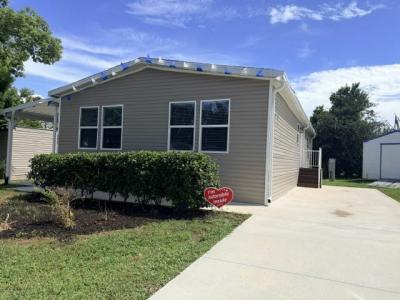 Photo 2 of 20 of home located at 295 Autumn Trail Port Orange, FL 32129