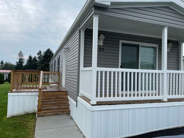 Photo 1 of 2 of home located at 135 Amber Lane Somerset, PA 15501