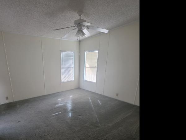 1990 Homes of Merit MERI Mobile Home